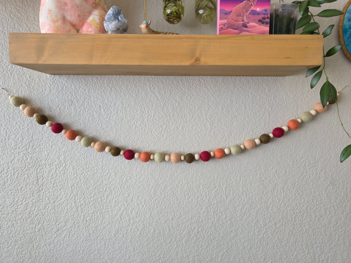 Pom Pom Garland - muted
